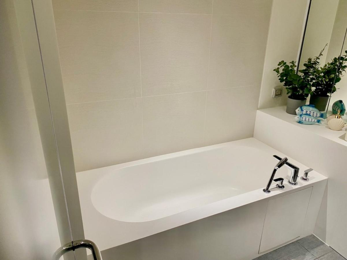 Seaview 2 Bedroom Beach Front Vacation Huahin מראה חיצוני תמונה